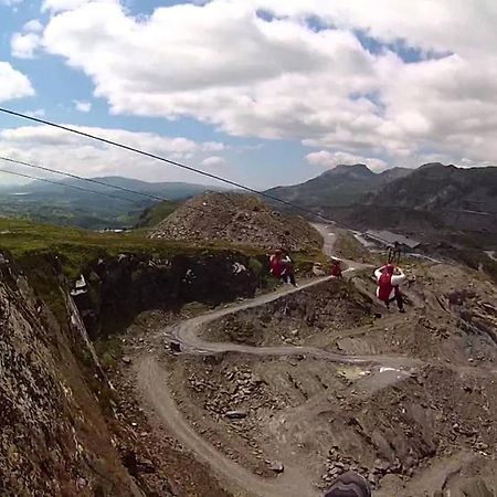 The Sidings Wales Villa Blaenau Ffestiniog ภายนอก รูปภาพ